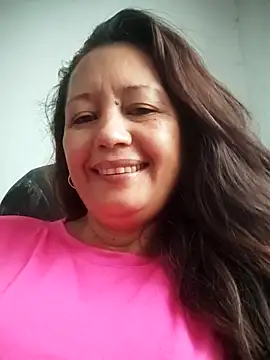 Snapshot of marinita13 chatting on 11, 9, 2025 marinita13 online show from 11, 9, 2025