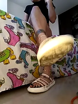 Snapshot of Ammberly__Adam23 chatting on 13, 11, 2025 Ammberly Adam23 online show from 13, 11, 2025