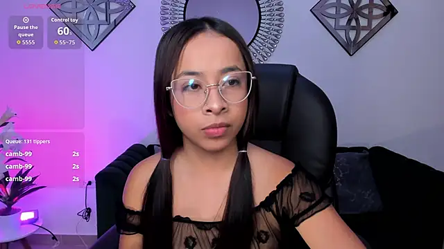 July Adams online show from 1, 2, 2026