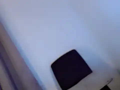 Snapshot of spicyhugecock chatting on 18, 12, 2025 spicyhugecock online show from 18, 12, 2025