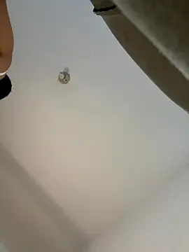 Snapshot of Chloe_Leaozinho chatting on 10, 11, 2025 Chloe Leaozinho online show from 10, 11, 2025