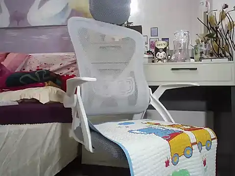 lyly asian online show from 8, 11, 2025