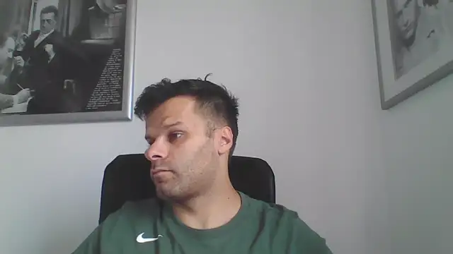 Snapshot of FROCETTO93 chatting on 29, 9, 2025 FROCETTO93 online show from 29, 9, 2025