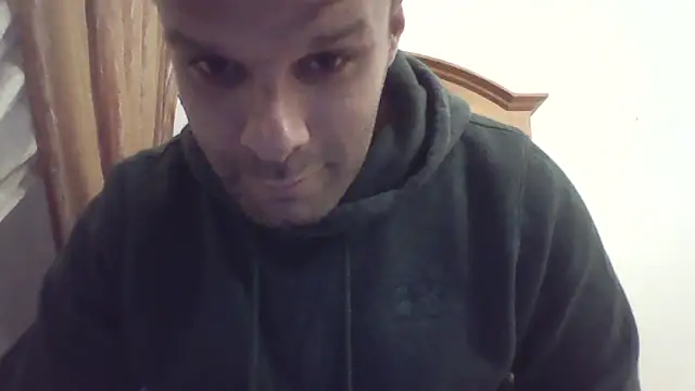 Snapshot of FROCETTO93 chatting on 19, 10, 2025 FROCETTO93 online show from 19, 10, 2025