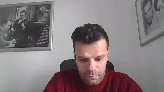 Snapshot of FROCETTO93 chatting on 2, 12, 2025 FROCETTO93 online show from 2, 12, 2025