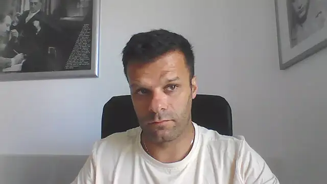 Snapshot of FROCETTO93 chatting on 13, 7, 2026 FROCETTO93 online show from 13, 7, 2026