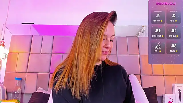 Snapshot of antoneella_jones chatting on 11, 9, 2025 antoneella jones online show from 11, 9, 2025