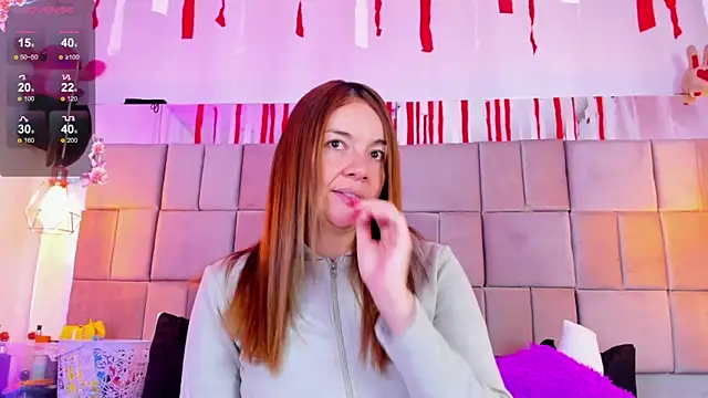 Snapshot of antoneella_jones chatting on 6, 11, 2025 antoneella jones online show from 6, 11, 2025