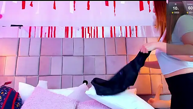 Snapshot of antoneella_jones chatting on 10, 11, 2025 antoneella jones online show from 10, 11, 2025