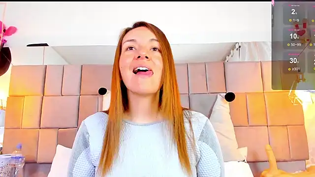 Snapshot of antoneella_jones chatting on 12, 11, 2025 antoneella jones online show from 12, 11, 2025