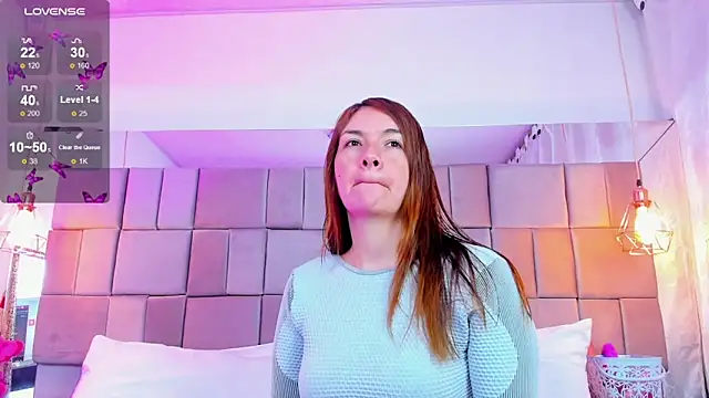 Snapshot of antoneella_jones chatting on 15, 12, 2025 antoneella jones online show from 15, 12, 2025