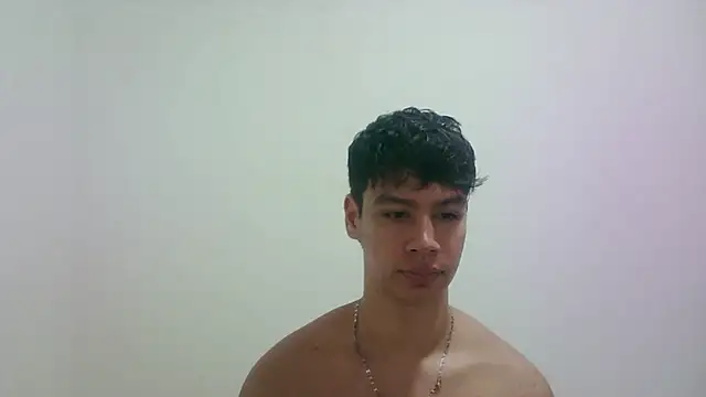 Snapshot of zeus_181 chatting on 18, 10, 2025 zeus 181 online show from 18, 10, 2025
