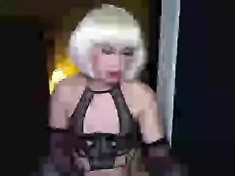 Snapshot of Lowel_Smith chatting on 6, 10, 2025 Lowel Smith online show from 6, 10, 2025