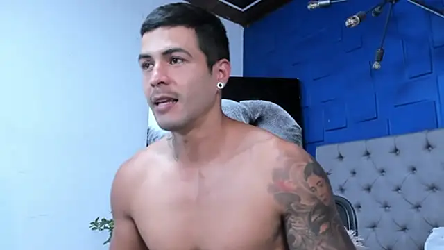 Snapshot of andres-clark92 chatting on 30, 9, 2025 andres-clark92 online show from 30, 9, 2025