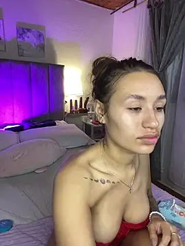 Snapshot of juliana-mancini chatting on 11, 3, 2026 juliana-mancini online show from 11, 3, 2026