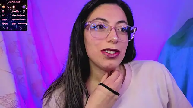 Snapshot of Miranda_sexlove_ chatting on 28, 2, 2026 Miranda sexlove online show from 28, 2, 2026