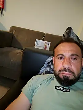 Snapshot of mykelem chatting on 25, 5, 2026 mykelem online show from 25, 5, 2026