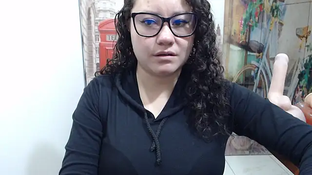 Snapshot of greeneyes_nurse chatting on 27, 10, 2025 greeneyes nurse online show from 27, 10, 2025