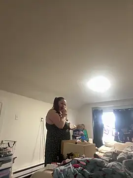 Snapshot of mommyxxmilkerxx chatting on 14, 4, 2026 mommyxxmilkerxx online show from 14, 4, 2026