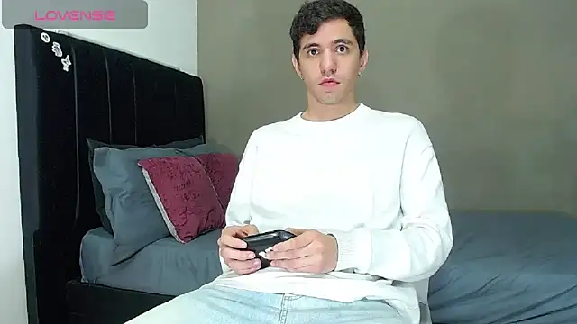 Matteo12  online show from 19, 2, 2026