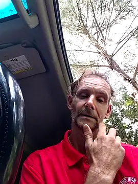 Snapshot of Hungwell1515 chatting on 4, 8, 2026 Hungwell1515 online show from 4, 8, 2026