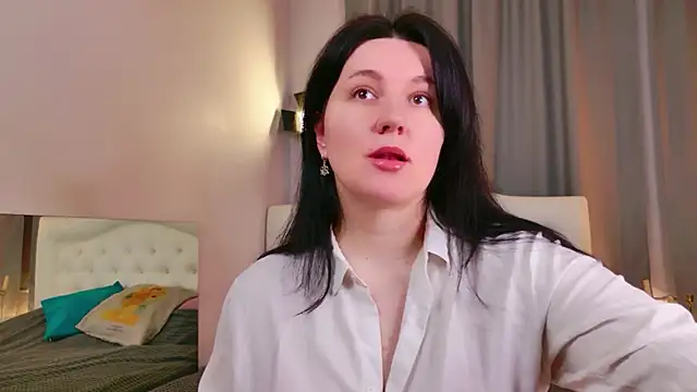 Snapshot of love_me__tonight_ chatting on 20, 12, 2025 love me tonight online show from 20, 12, 2025