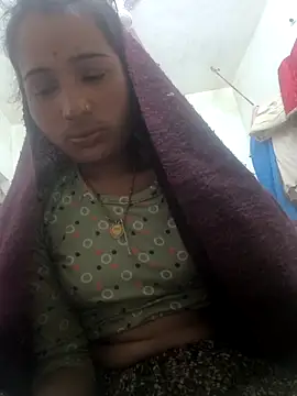 Snapshot of Hot_raaani chatting on 15, 12, 2025 Hot raaani online show from 15, 12, 2025