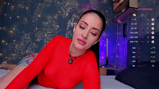 Snapshot of sweet_chris_diamond chatting on 7, 10, 2025 sweet chris diamond online show from 7, 10, 2025