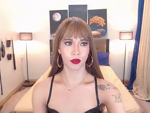 Snapshot of PreciousAmore chatting on 23, 10, 2025 PreciousAmore online show from 23, 10, 2025