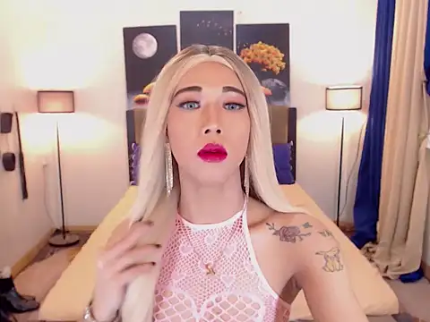 Snapshot of PreciousAmore chatting on 12, 11, 2025 PreciousAmore online show from 12, 11, 2025