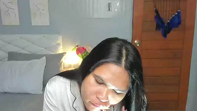 Snapshot of AlianaBlair chatting on 13, 9, 2025 AlianaBlair online show from 13, 9, 2025