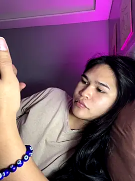 Snapshot of AlianaBlair chatting on 8, 11, 2025 AlianaBlair online show from 8, 11, 2025