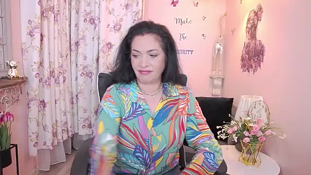 Snapshot of MyLovOne chatting on 27, 5, 2026 MyLovOne online show from 27, 5, 2026