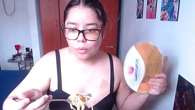 saenz eymi online show from 25, 11, 2025