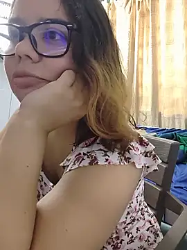 Snapshot of saenz_eymi chatting on 18, 6, 2026 saenz eymi online show from 18, 6, 2026