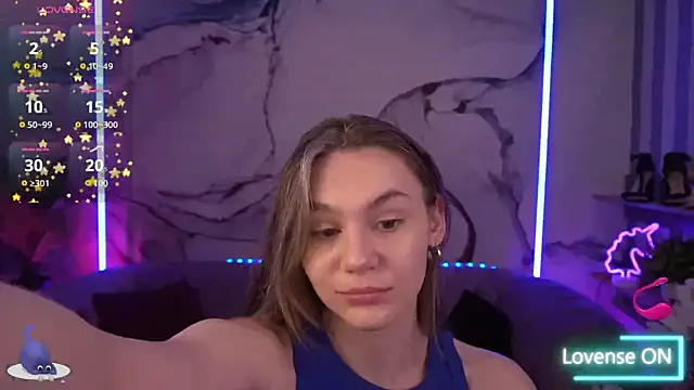 DiamondGoldie online show from 25, 9, 2025