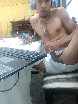 Snapshot of Negritohot2828 chatting on 1, 5, 2026 Negritohot2828 online show from 1, 5, 2026