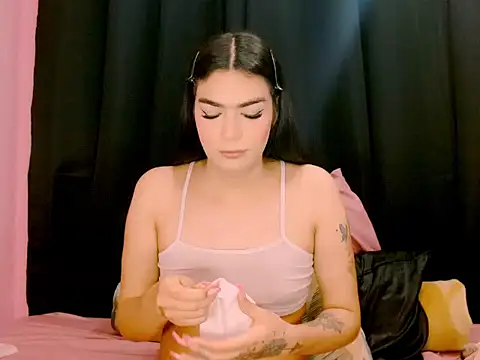  crystal23  online show from 10, 1, 2026