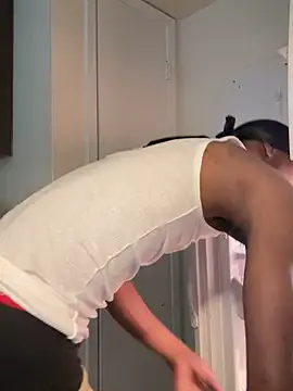 Snapshot of Dolla-Billlz chatting on 16, 10, 2025 Dolla-Billlz online show from 16, 10, 2025