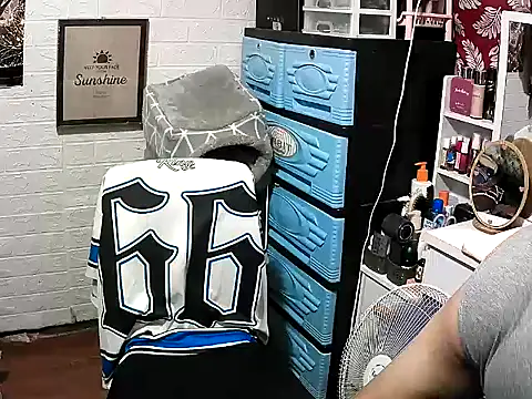 Pinoy slutcummer69 online show from 29, 11, 2025