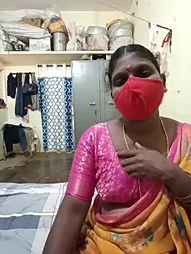 Snapshot of Nrl69 chatting on 4, 11, 2025 Nrl69 online show from 4, 11, 2025