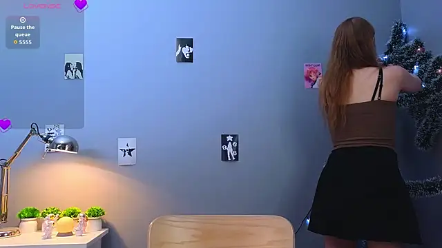 LorettaGladman online show from 20, 12, 2025