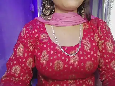 Naina 007 online show from 10, 10, 2025