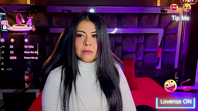 Snapshot of Aniajoness_ chatting on 23, 12, 2025 Aniajoness online show from 23, 12, 2025