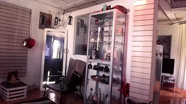 xinamora online show from 22, 10, 2025