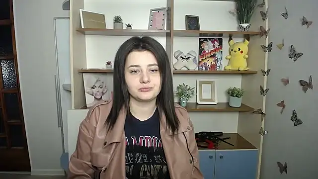 Katrin kiss  online show from 14, 4, 2026