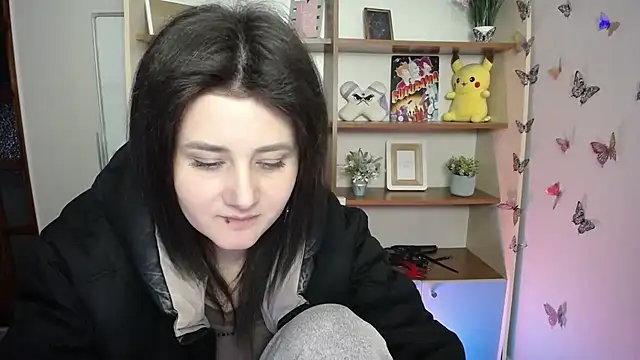 Katrin kiss  online show from 17, 4, 2026