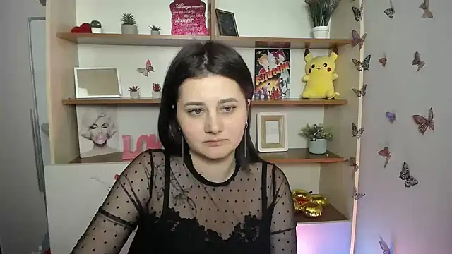 Katrin kiss  online show from 3, 6, 2026