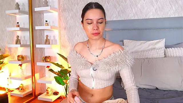 Sofy Bradd online show from 21, 3, 2026