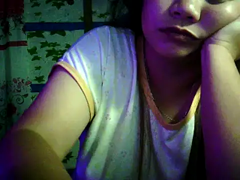 yuana25 online show from 15, 10, 2025